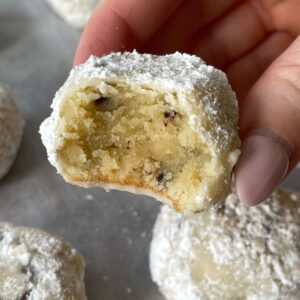 keto snowball cookies christmas cookies