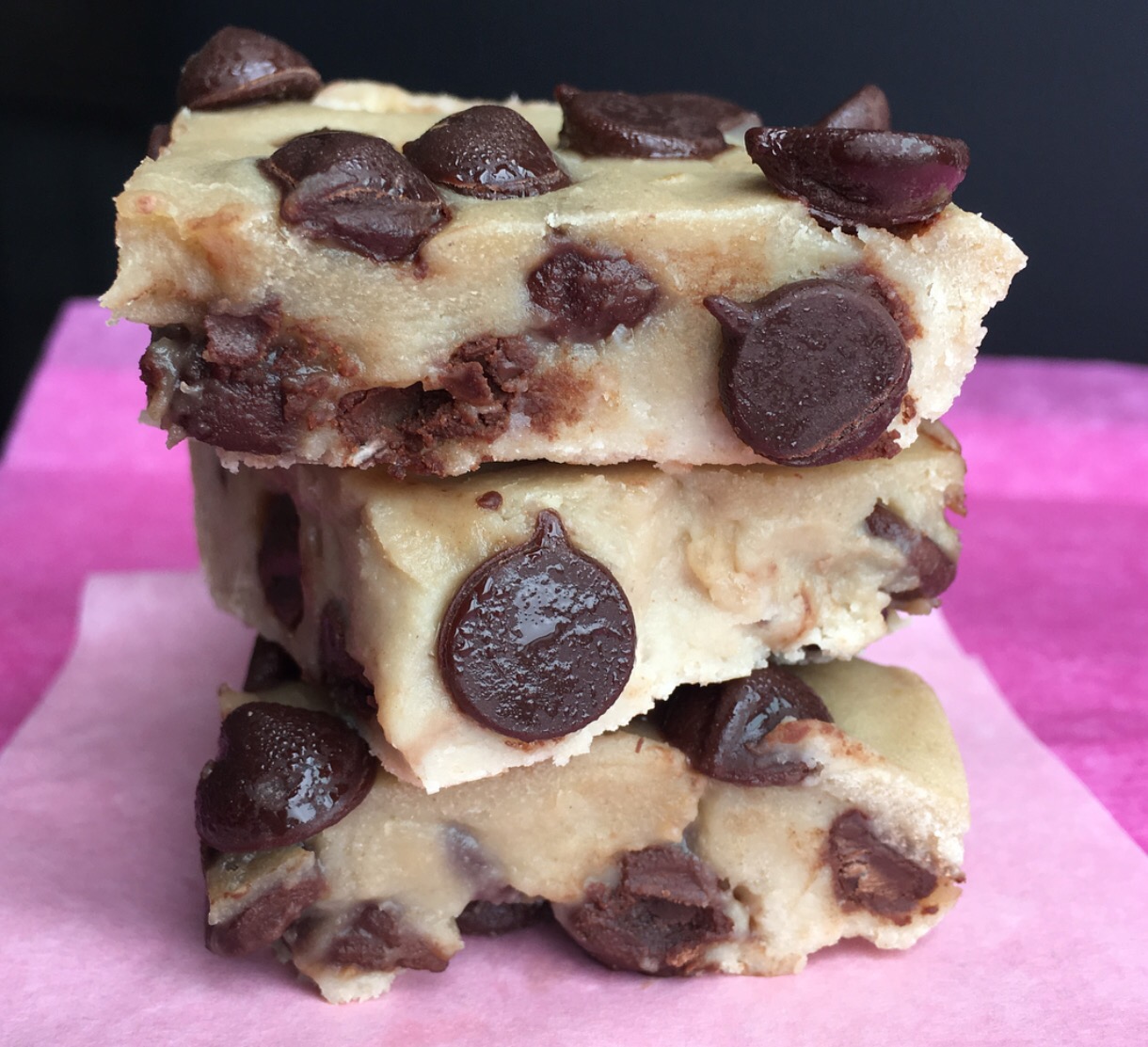 Secret-Ingredient Chocolate Chip Blondies