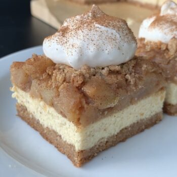 low carb apple pie cheesecake