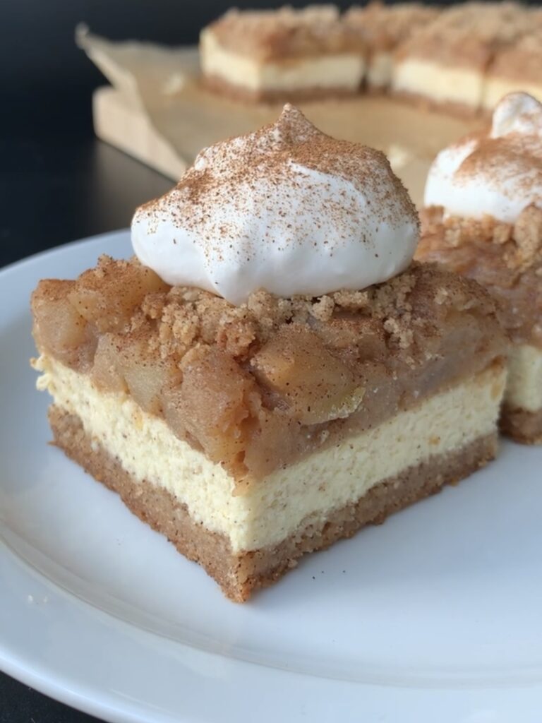 low carb apple pie cheesecake